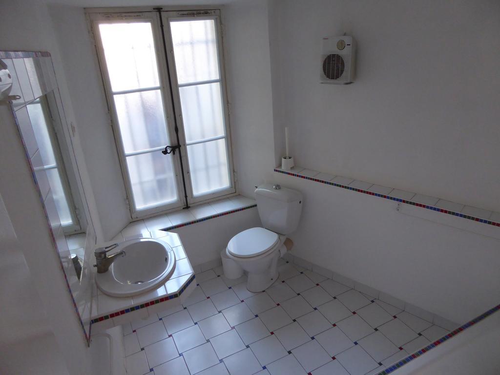 Le Planet 52 Appartement LʼIsle-sur-la-Sorgue Buitenkant foto