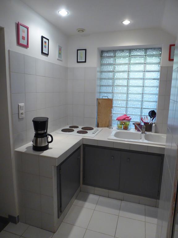 Le Planet 52 Appartement LʼIsle-sur-la-Sorgue Buitenkant foto